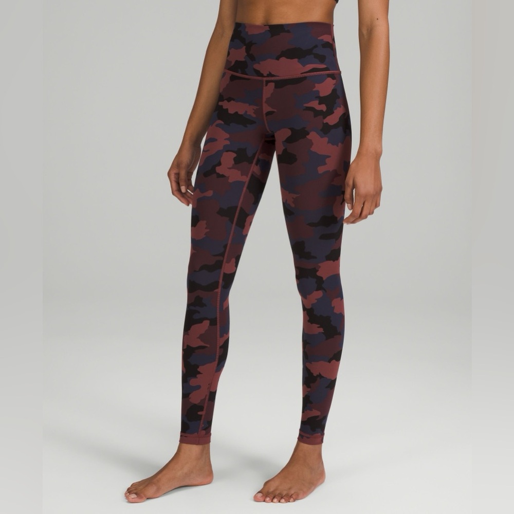 LULULEMON Wunder Under High Rise Tights in Camo Smoky Red Night Sea Size 10